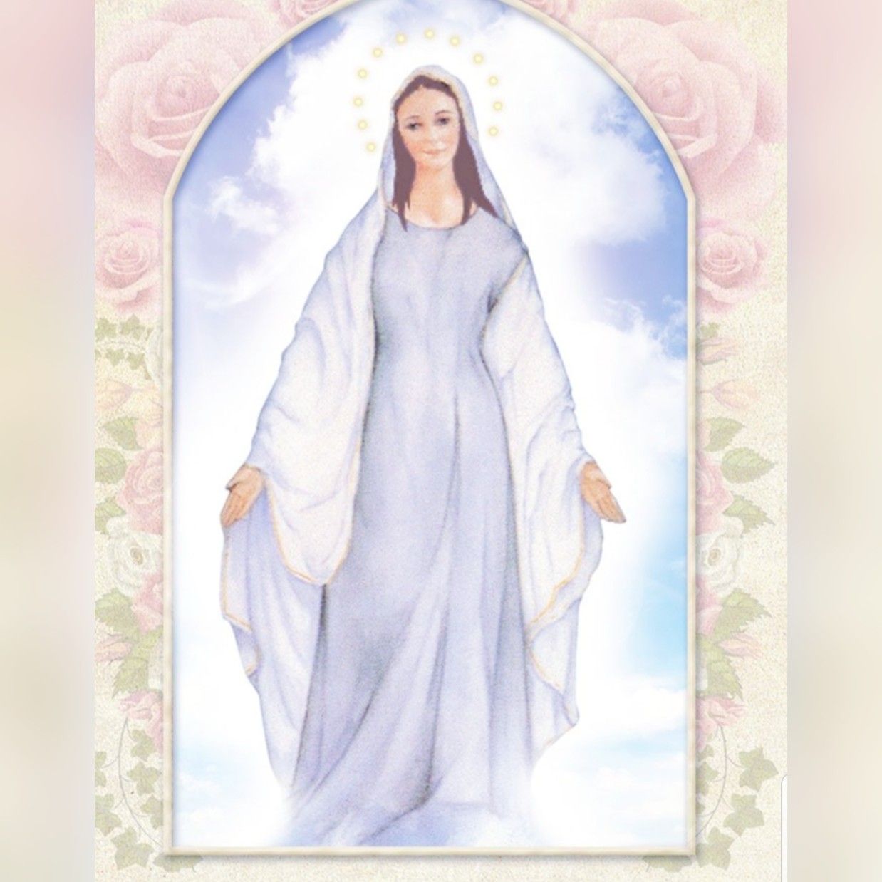 Nuestra Señora del Cielo - Una Gran Senal Aparecio En El Cielobendita Eres Reinafeliz D