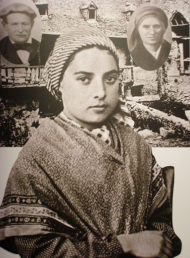 Santa Bernardita Te Amo - Saint Bernadette Soubirous Mary Mother Of God Visited Bernad