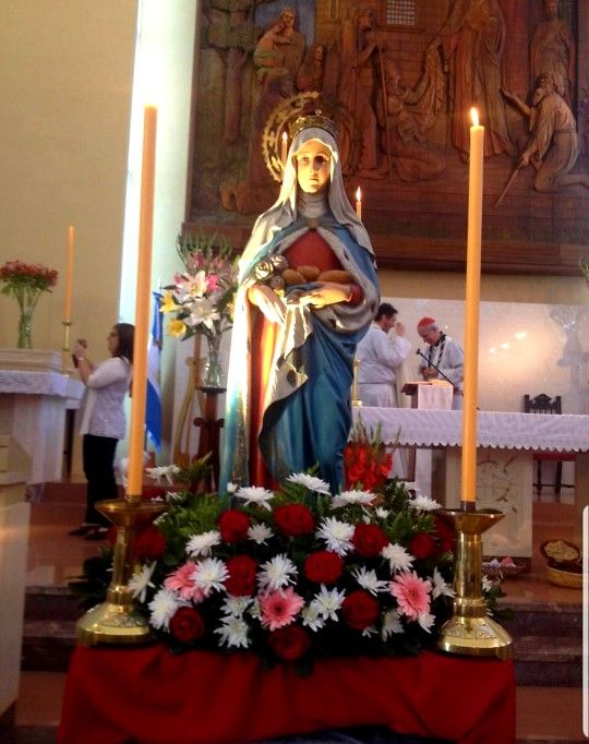 Santa Isabel de Hungria - Tu Amor Al Mas Necesitado Te Hizo Santa Por Siempre Feliz Di